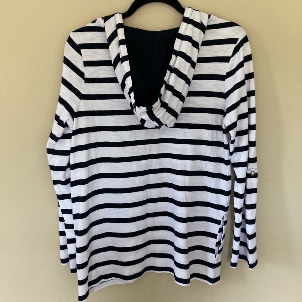 Light weight hooded sweatshirt